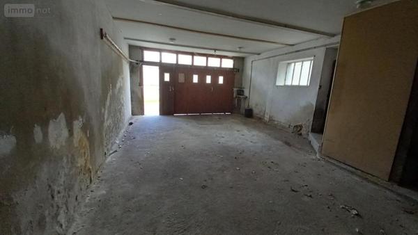 Maison à vendre à Malicorne-sur-Sarthe dans la Sarthe (72270), ref : 72068-1855