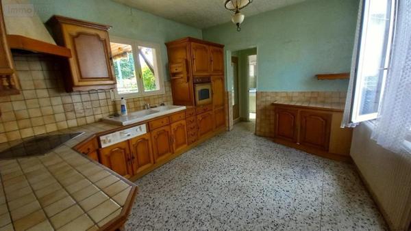 Maison à vendre à Malicorne-sur-Sarthe dans la Sarthe (72270), ref : 72068-1855