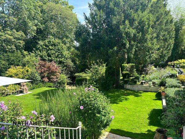 Propriété, à vendre OLIVET proche Orléans , EXCEPTIONNELLE, 1h du péage Paris St Arnoult, piscine , parc et Bord du Loiret