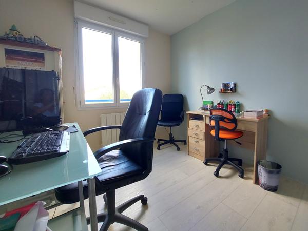 Portereau : Maison contemporaine 4 chambres, avec jardin méditerranéen