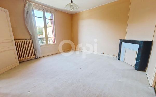 Maison à vendre    6 pièces • 210 m2 Ribécourt-Dreslincourt