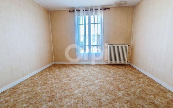 Maison à vendre    6 pièces • 210 m2 Ribécourt-Dreslincourt