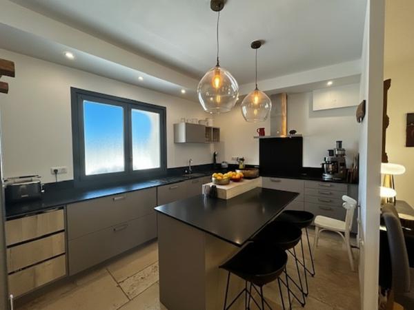 Maison 6 pièces - 190 m² Exclusivité efficity