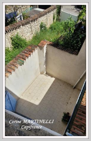 A vendre ASTAFFORT Maison 6 pièces 106 M² avec cour
