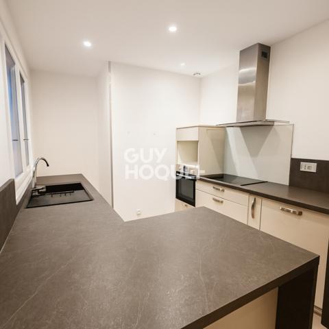 MAISON À LOUER DE 5 PIÈCES DE 93,72 M²