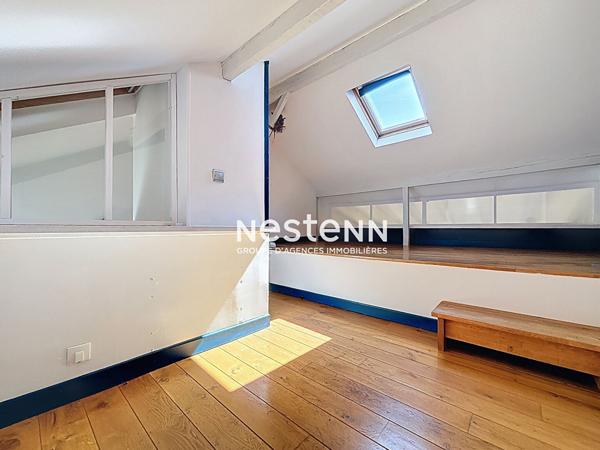 ISSY LES MOULINEAUX - QUARTIER LA FERME - Vente d'un appartement 3 pièces en duplex traversant en dernier étage