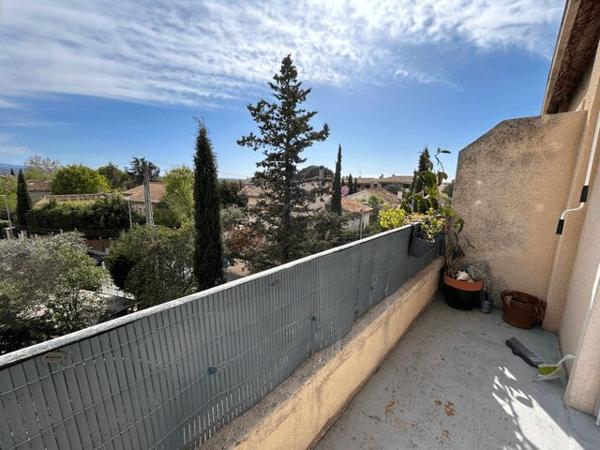 Appartement 3 pièces T3 F3 61.5 m² à Aix-en-provence 16 RUE JOSEPH D'ARBAUD 13090 à louer