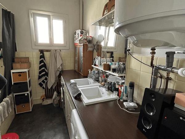 Appartement 3 pièces T3 F3 61.5 m² à Aix-en-provence 16 RUE JOSEPH D'ARBAUD 13090 à louer