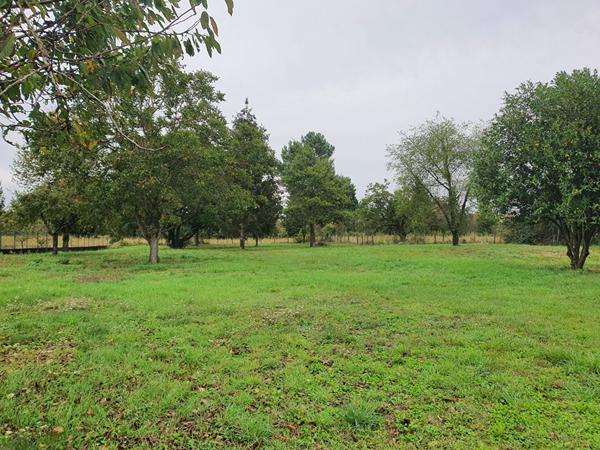 PAVILLON À VENDRE À 6 KM ENVIRON DE NOYERS SUR CHER
