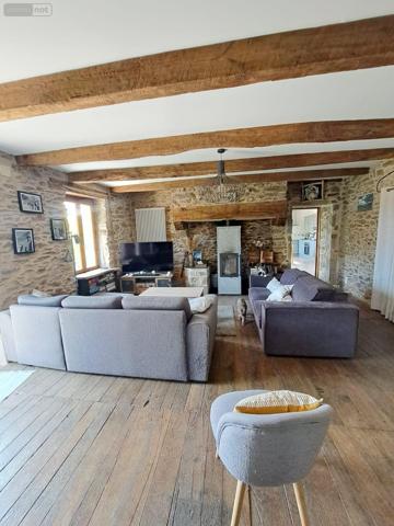 Maison à vendre à Rieupeyroux dans l'Aveyron (12240), ref : 1008572   
Aveyron