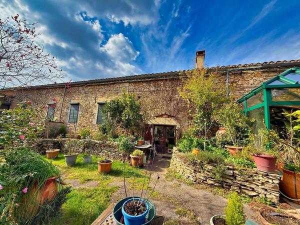 Maison en pierres plain-pied 130 m²