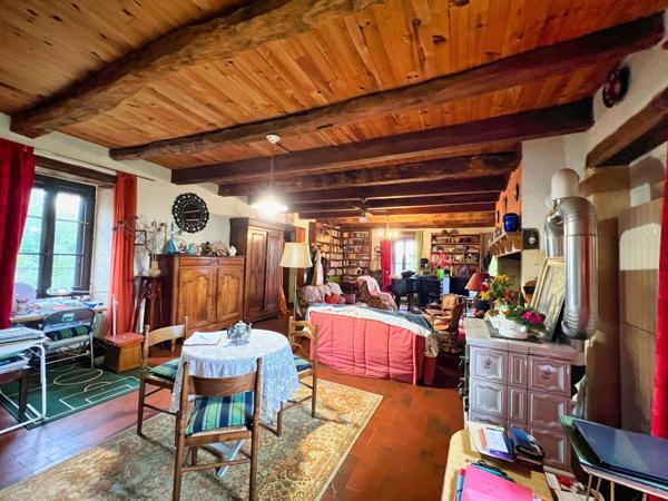 Maison en pierres plain-pied 130 m²