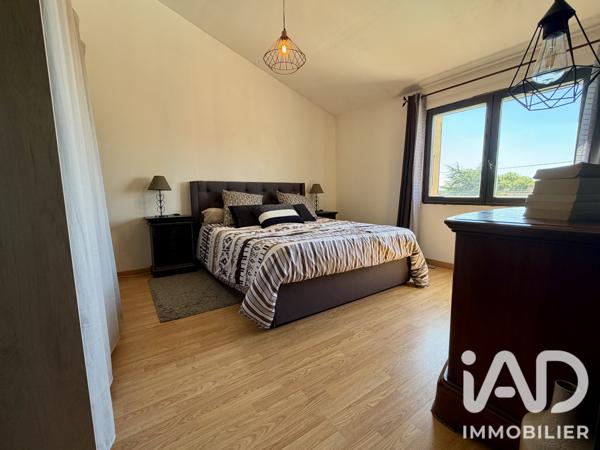 Maison à vendre 6 pièces 165 m² Allauch