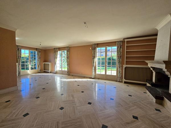 Maison Traditionnelle familiale proche gare longueville Paris gare de l'est 1 h , 4 chambres + Grange / Gare à 4km pour Paris Gare de l'EST