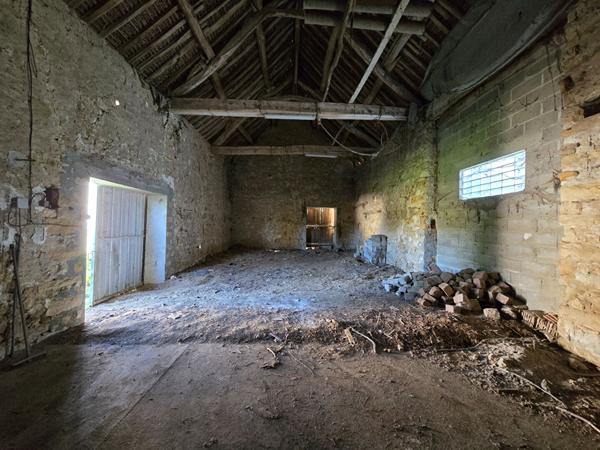 Maison Traditionnelle familiale proche gare longueville Paris gare de l'est 1 h , 4 chambres + Grange / Gare à 4km pour Paris Gare de l'EST