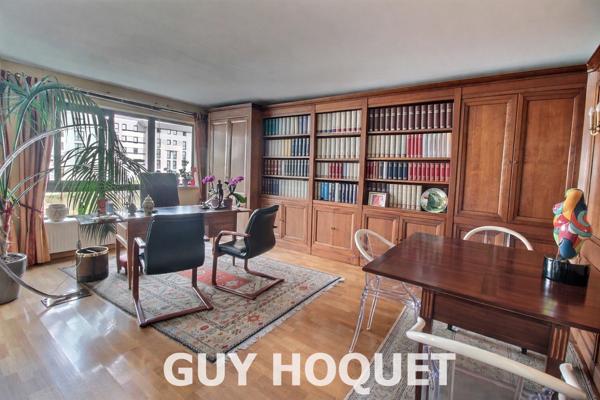 SURESNES CENTRE ? Résidence de standing - 3 pièces avec balcon, parking et cave