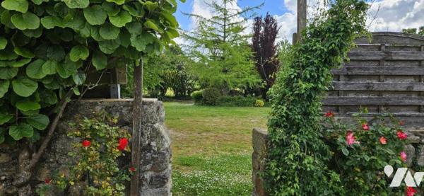 Corps de ferme - Ancienne ferme Auberge avec 4106m² de terrain