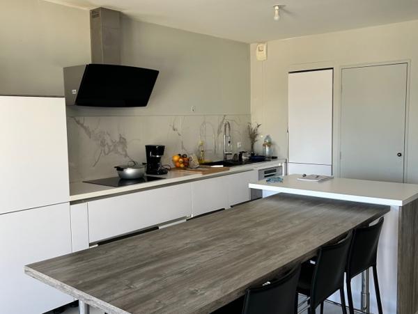 Location Maison avec jardin 4 pièces Châteauneuf-les-Martigues (13220) - Meublée dans lotissement sécurisé