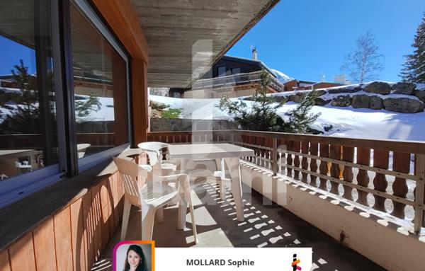 Appartement rénové situé au cœur de la station