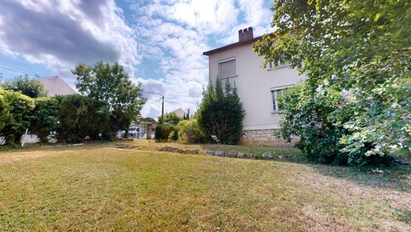 Terrain zone UR1 Palaiseau de 2090m² - gros potentiel