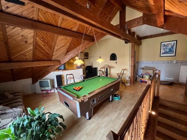 BEAU PAVILLON D'ARCHITECTE 5 CHAMBRES 3000M² DE TERRAIN PLAT