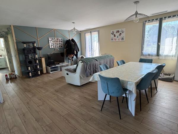 Maison à GUECELARD, 72230 - 5 pièces 90m²