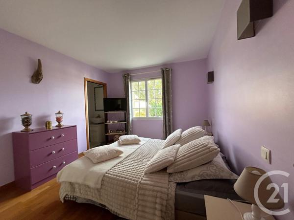 Maison à vendre  6 pièces - 156 m2 ST SAVIN - 33