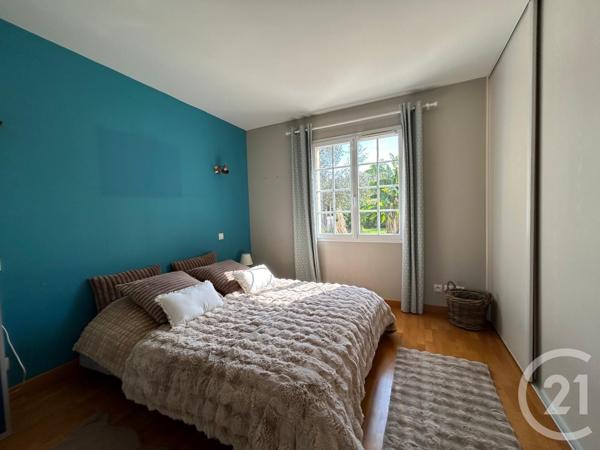 Maison à vendre  6 pièces - 156 m2 ST SAVIN - 33