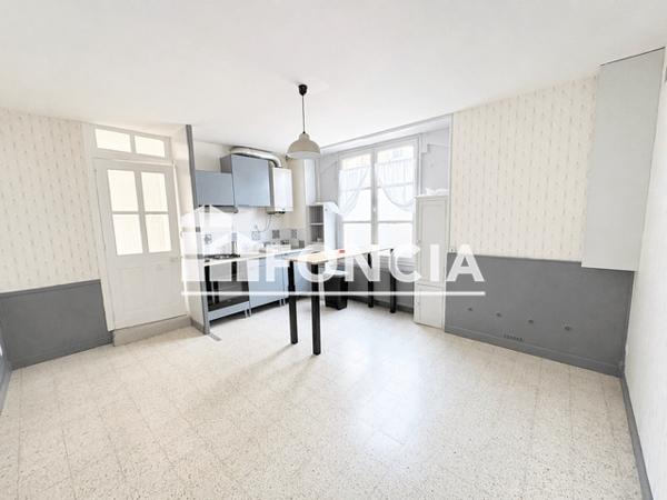 Location Maison 3 pièces 62.83 m² - 33 BIS RUE DE BEL AIR Laval 53000