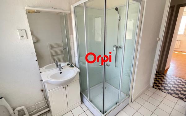 Appartement à vendre    4 pièces •  Rives