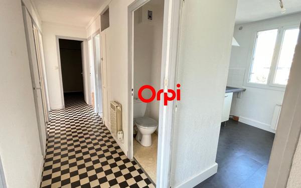 Appartement à vendre    4 pièces •  Rives