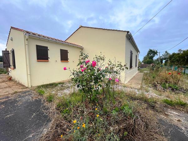 Maison Le Fenouiller 5 pièce(s) 97 m2