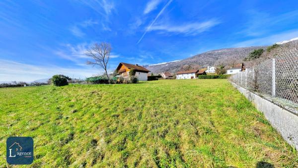 Terrain constructible 1153 m² Crozet 01170 Villeneuve grande parcelle vue dégagée libre constructeur