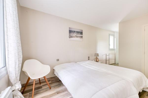 VILLA QUARTIER SUZAC A 800 M DE LA PLAGE DE SAINT GEORGES DE DIDONNE