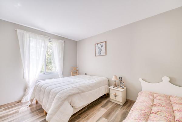VILLA QUARTIER SUZAC A 800 M DE LA PLAGE DE SAINT GEORGES DE DIDONNE
