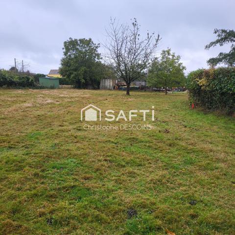 Terrain constructible de 1470 M² sur Mayenne