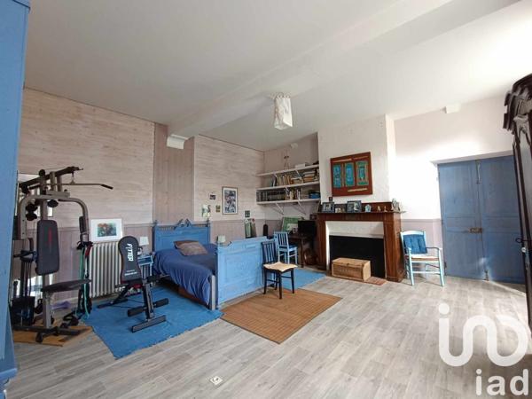 Domaine 6 pièces de 190 m² à Lagor (64150)