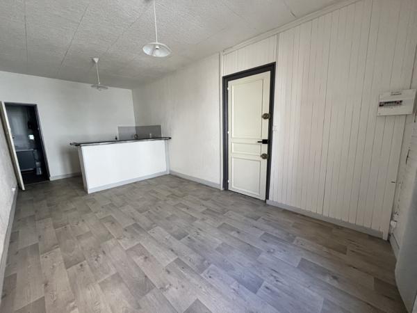 Bureau 1 pièce à vendre Narbonne - 11100 / Réf: 01-4395