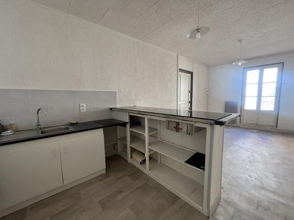 Bureau 1 pièce à vendre Narbonne - 11100 / Réf: 01-4395