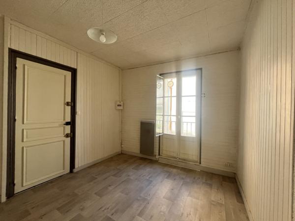Bureau 1 pièce à vendre Narbonne - 11100 / Réf: 01-4395