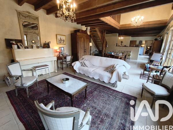 Maison à vendre 4 pièces 175 m² Valence-en-Poitou