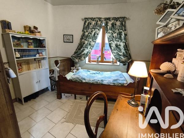Maison à vendre 4 pièces 175 m² Valence-en-Poitou