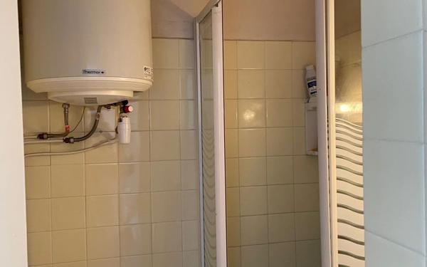 Appartement à vendre    2 pièces • 37 m2 Toulon