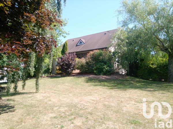 Maison traditionnelle 4 pièces de 120 m² à Cormenon (41170)