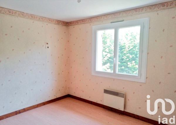 Maison traditionnelle 4 pièces de 120 m² à Cormenon (41170)