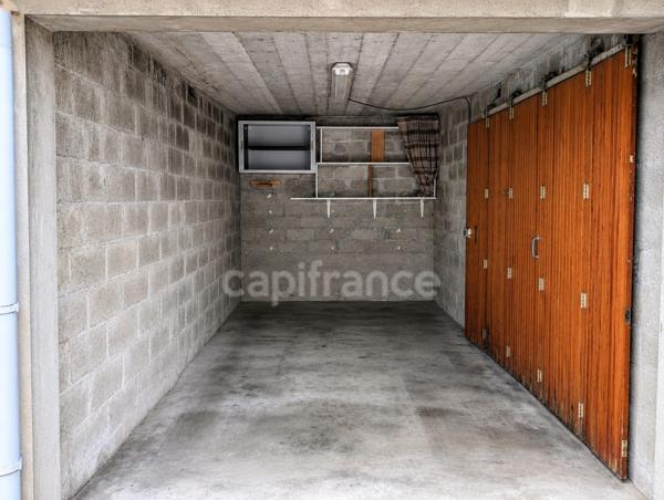 Box en Centre-Ville à vendre à CORBEIL ESSONNES