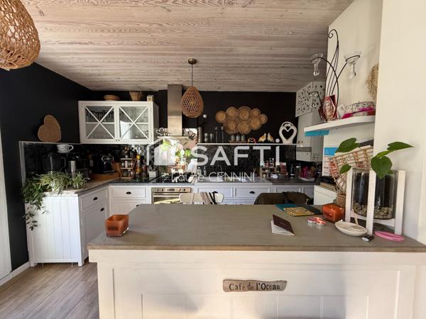 VALRÉAS, 84600 Enclave des Papes