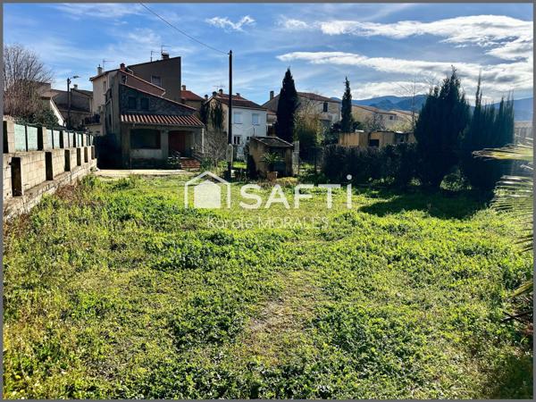 SAINT-ANDRE, MAISON A RENOVER COMPOSEE, DE 3 APPARTEMENTS SUR TERRAIN CONSTRUCTIBLE