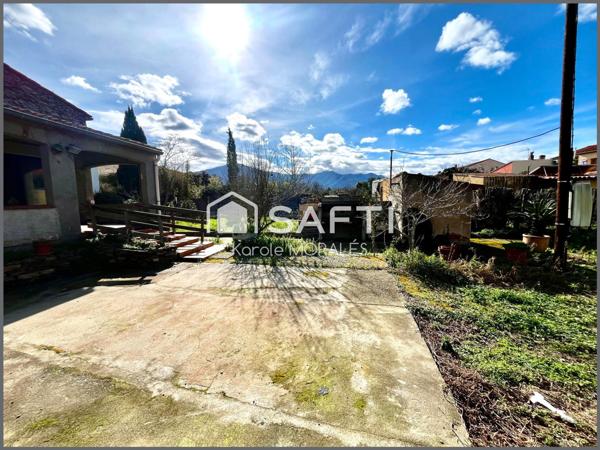 SAINT-ANDRE, MAISON A RENOVER COMPOSEE, DE 3 APPARTEMENTS SUR TERRAIN CONSTRUCTIBLE