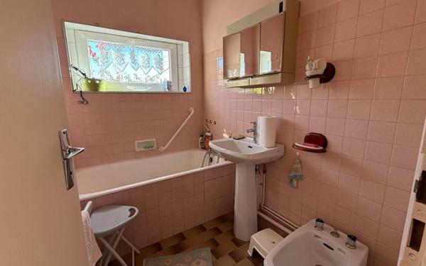 Maison à vendre    4 pièces •  Mende